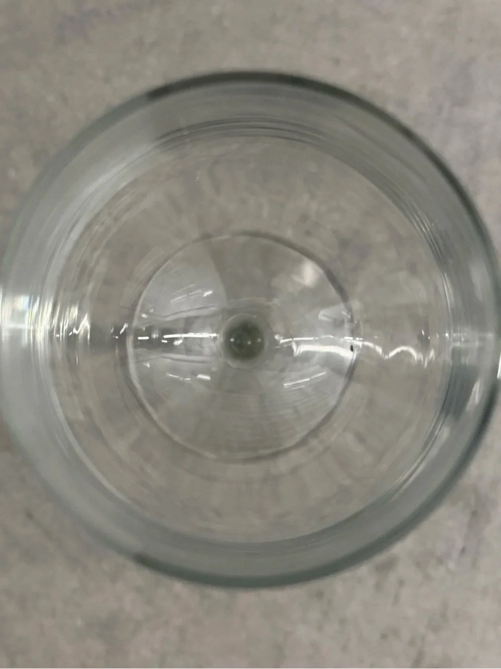 Stemmed Wine Glass Etched With Two Tennis Racquets
